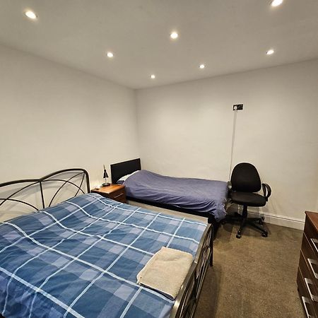 Monyhull Homestay - Near City Centre Kingsheath Nia Nec Bhx Birmingham Exterior foto
